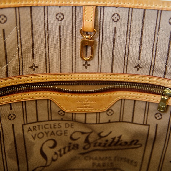 Louis Vuitton Neverfull MM Tote PURCHASED AT PARIS CHAMPS ÉLYSÉES FLAGSHIP - Picture 13 of 16